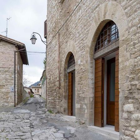 Casa Falcucci Gubbio Exterior photo